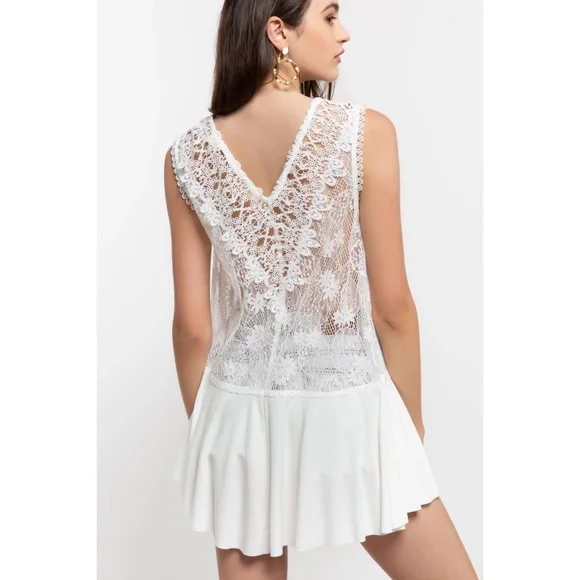 POL Beige V Neck Sleeveless Lace & Solid Tunic Top - Picture 5 of 6